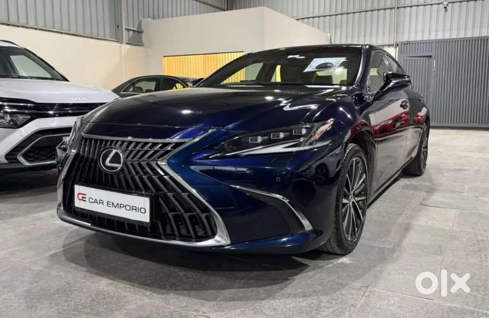 Lexus Es, 2024, Petrol