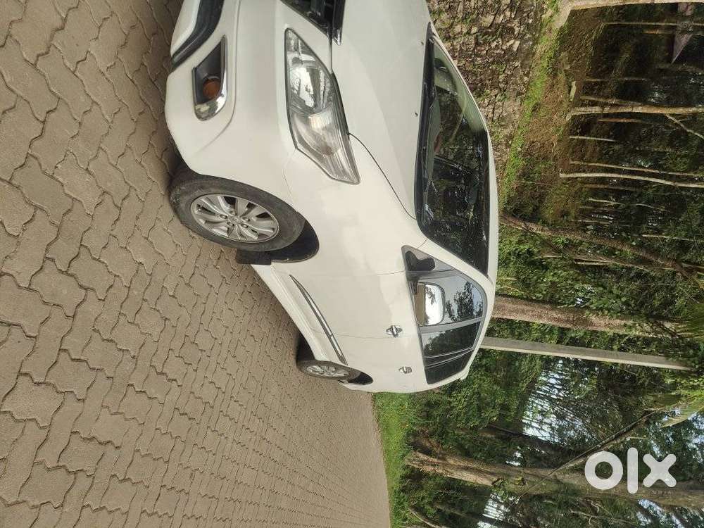 Toyota Innova 2.5 G (diesel) 8 Seater, 2006, Diesel