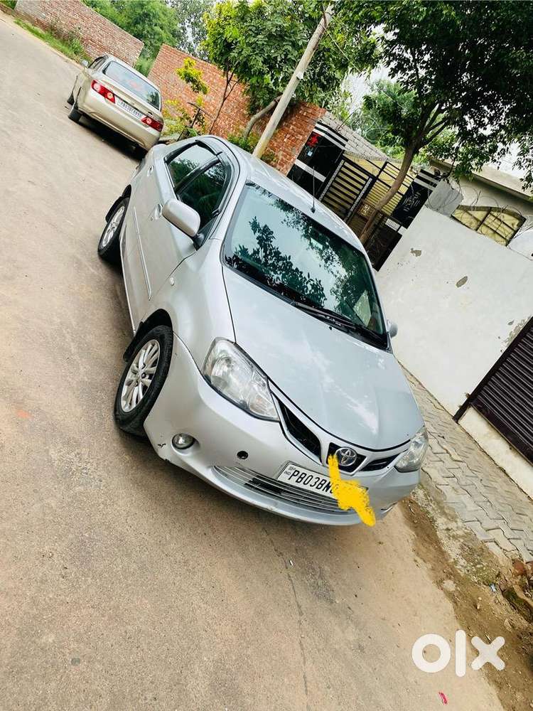 Toyota Etios 2011 Petrol Well Maintained
