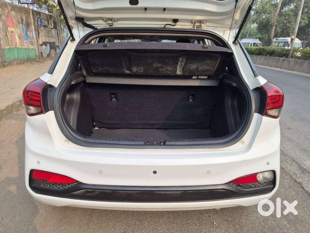 Hyundai Elite I20 Asta Option Cvt, 2019, Petrol