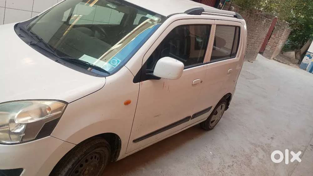 Wagon R 1.0 2015 Model 64000 Driven