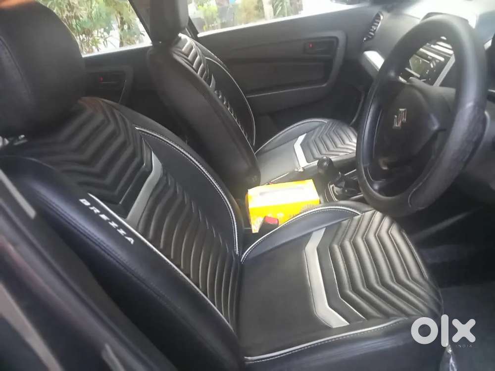 2021 Petrol Brezza