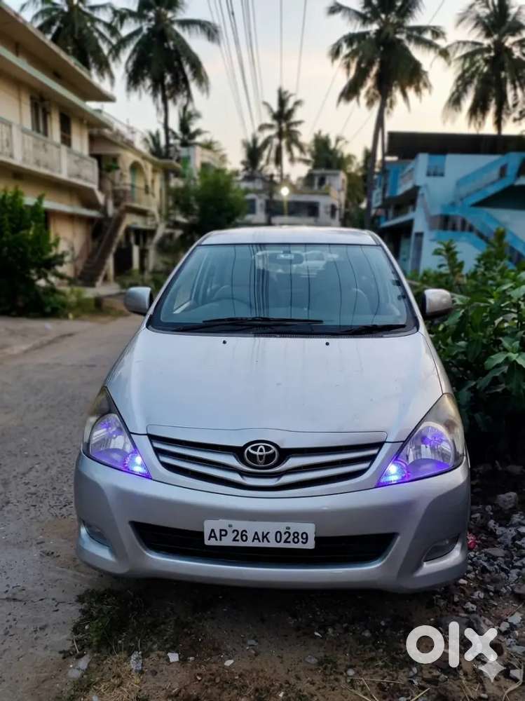 Toyota Innova 2011 Diesel Gx