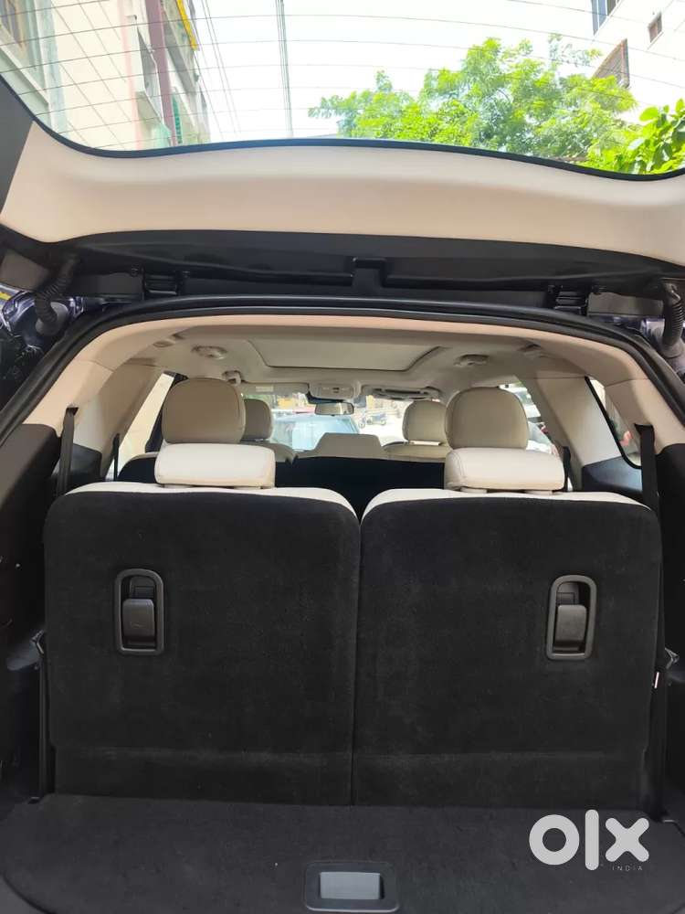 Mahindra Xuv700 2.2 Ax 7 Diesel At Str, 2023, Diesel