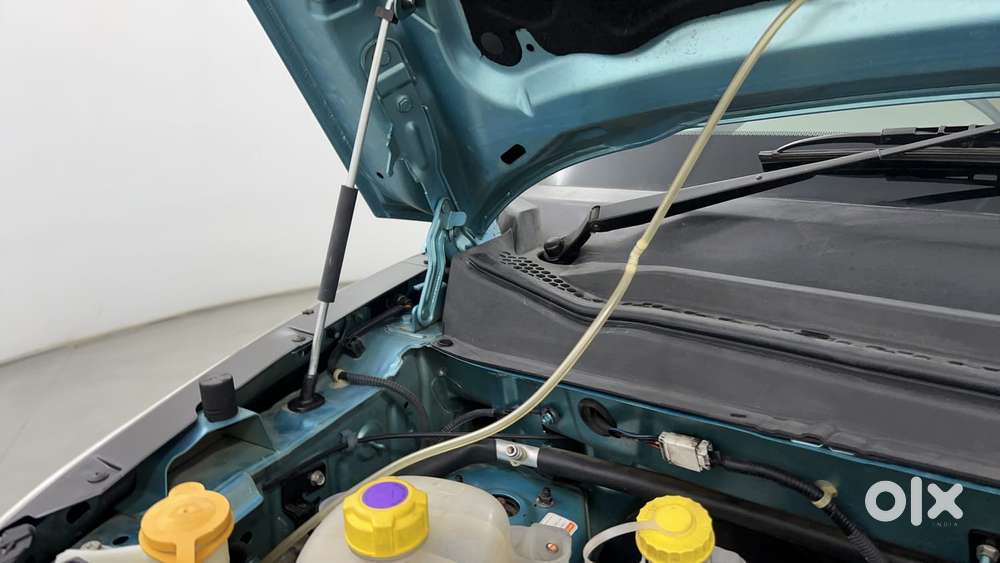 Mahindra Kuv 100 2016-2017 Mfalcon G80 K4 5str, 2016, Petrol