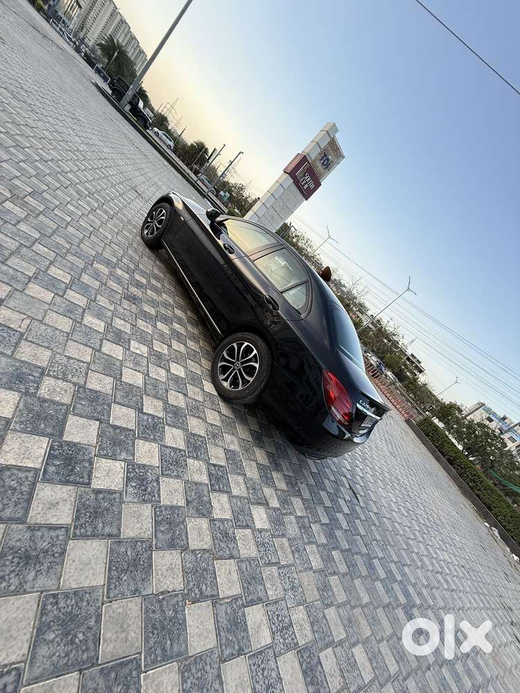 Mercedes-benz C-class 2.0 220d Progressive, 2018, Diesel