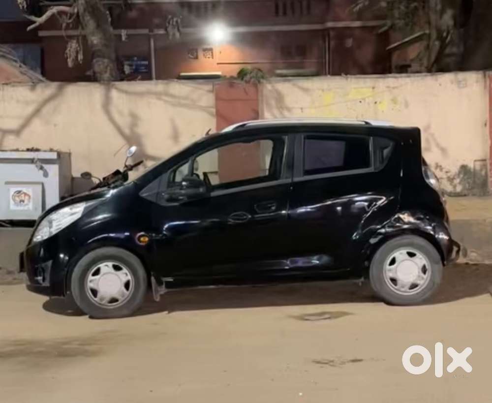 Chevrolet Beat Petrol 2010