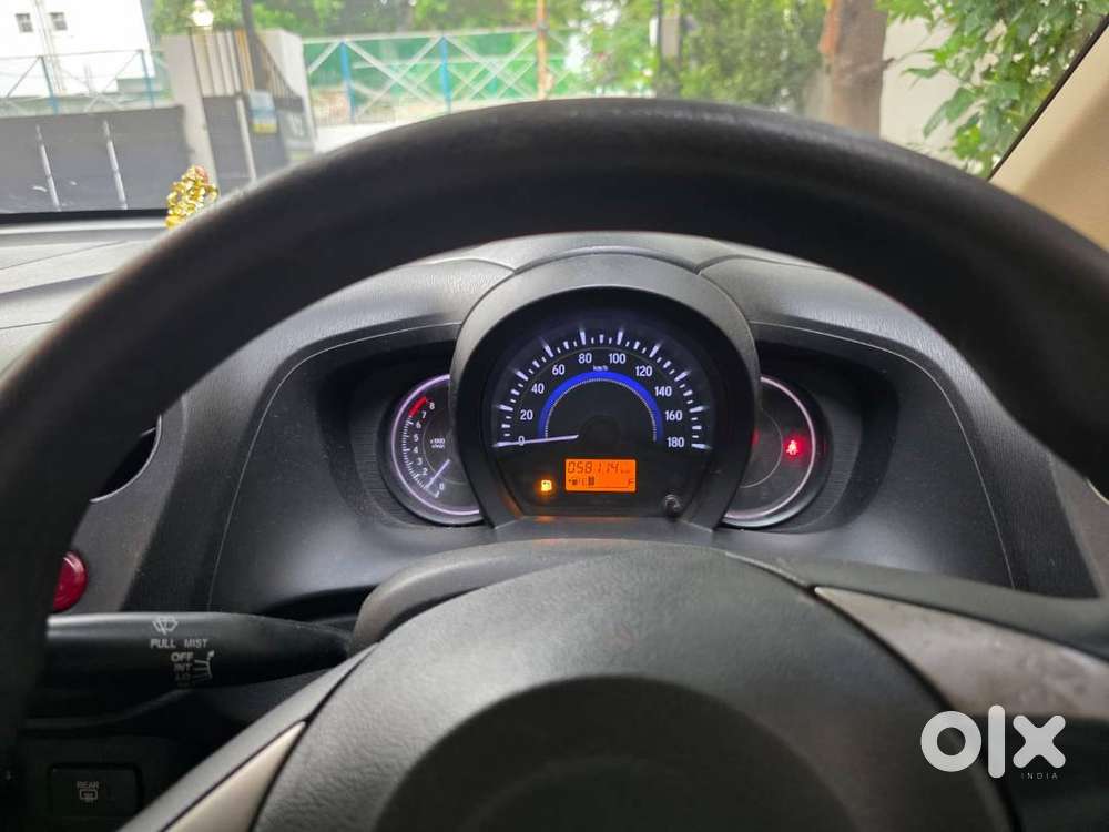 Honda Brio Smt 2015 Showroom Condition