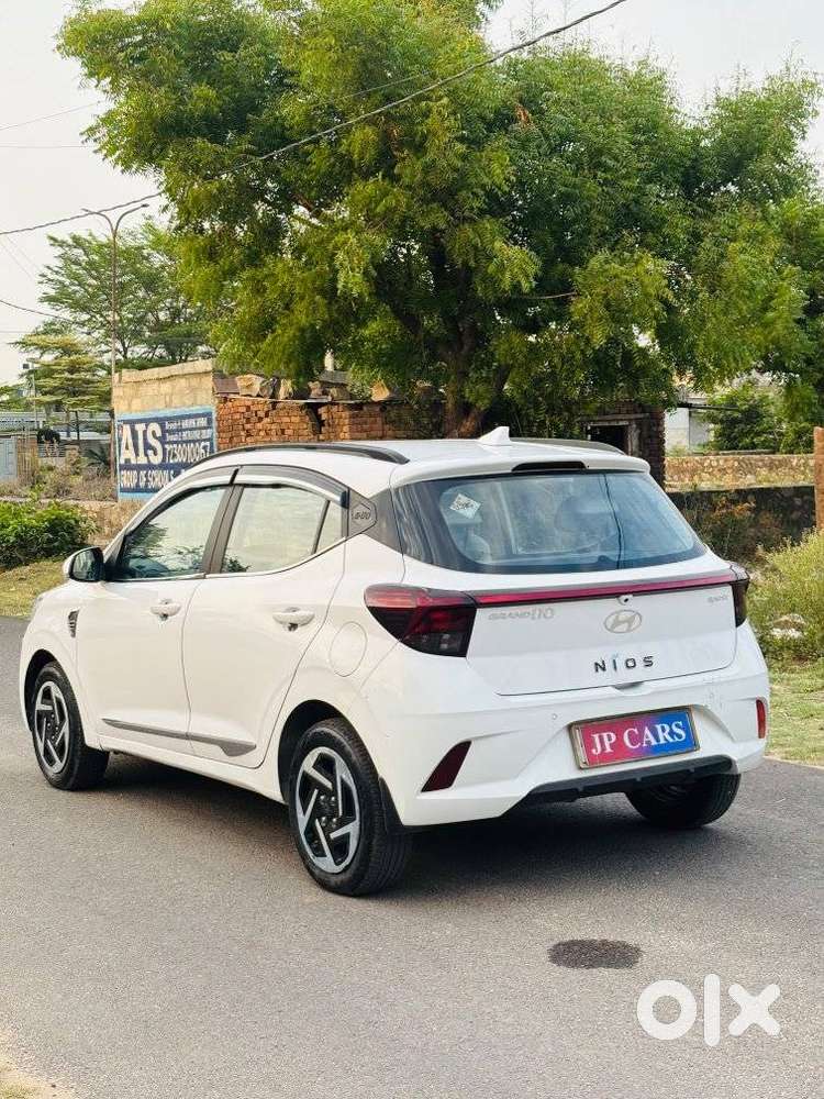 Hyundai Grand I10 Nios Sportz, 2023, Cng & Hybrids