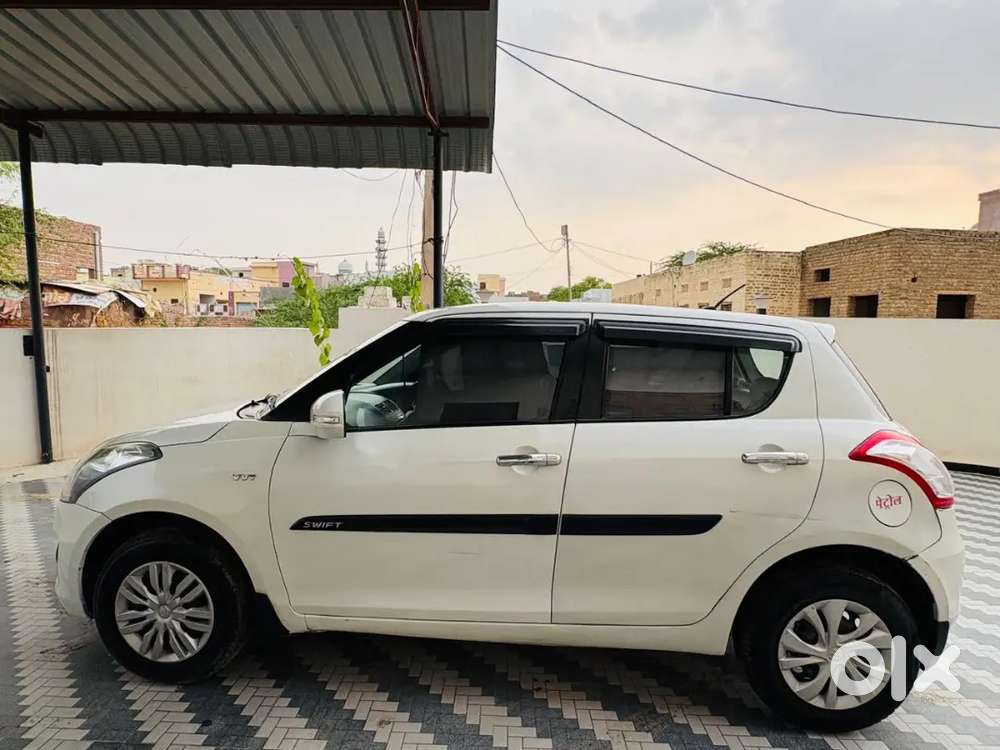 Maruti Suzuki Swift 2017 पेट्रोल मैनुआल