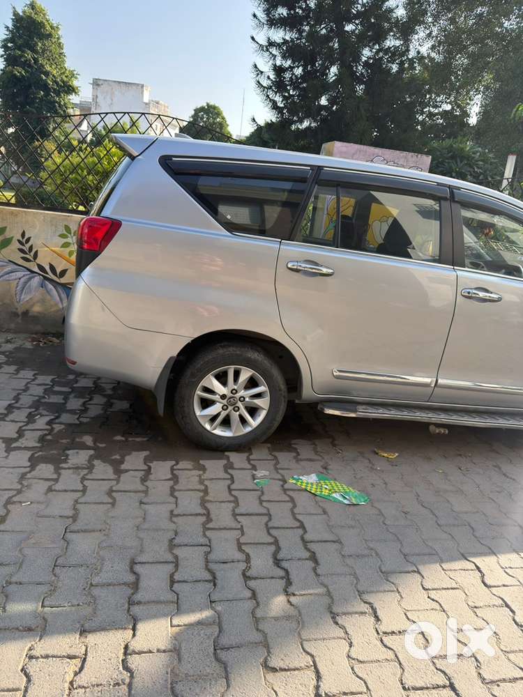 Toyota Innova Crysta 2017 Diesel Automatic