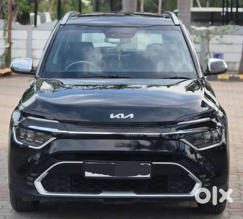 Kia Carens 2022 Diesel Well Maintained
