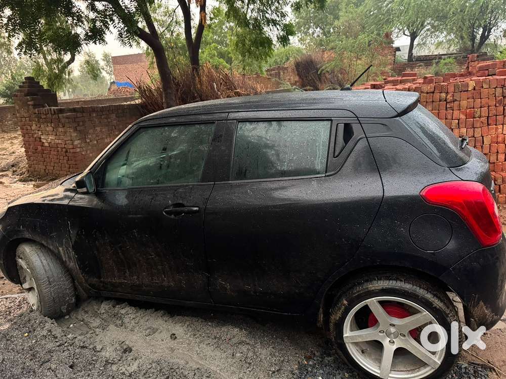 Maruti Suzuki Swift 2023 Cng & Hybrids 90000 Km Driven