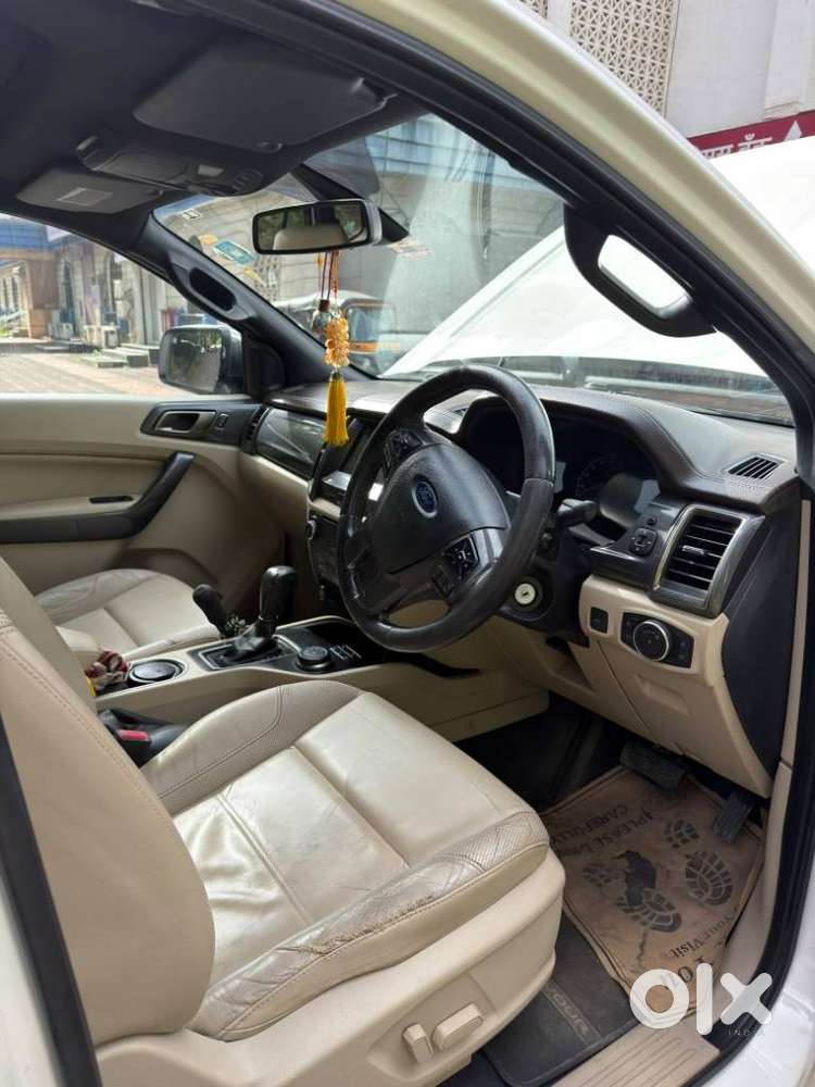 Ford Endeavour 3.2 Titanium 4x4 At, 2017, Diesel