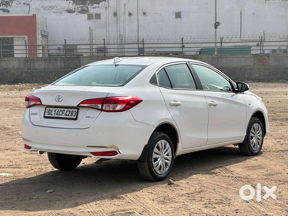 Toyota Yaris J Optional Cvt, 2019, Petrol