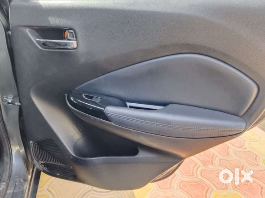 Maruti Suzuki Baleno Zeta, 2022, Petrol