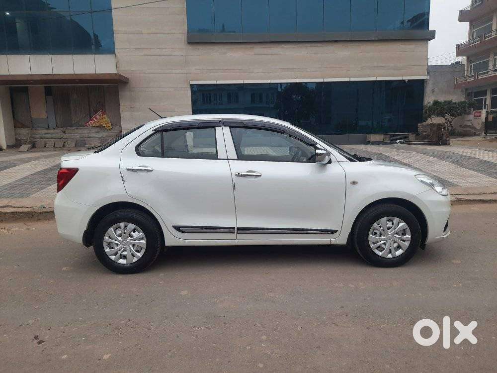 Maruti Suzuki Dzire 1.2 Lxi, 2020, Petrol
