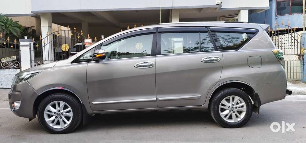 Toyota Innova Crysta 2.4 V, 2018, Diesel