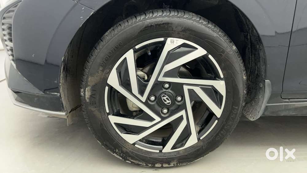 Hyundai New I20 1.2 Asta (o) Ivt, 2024, Petrol
