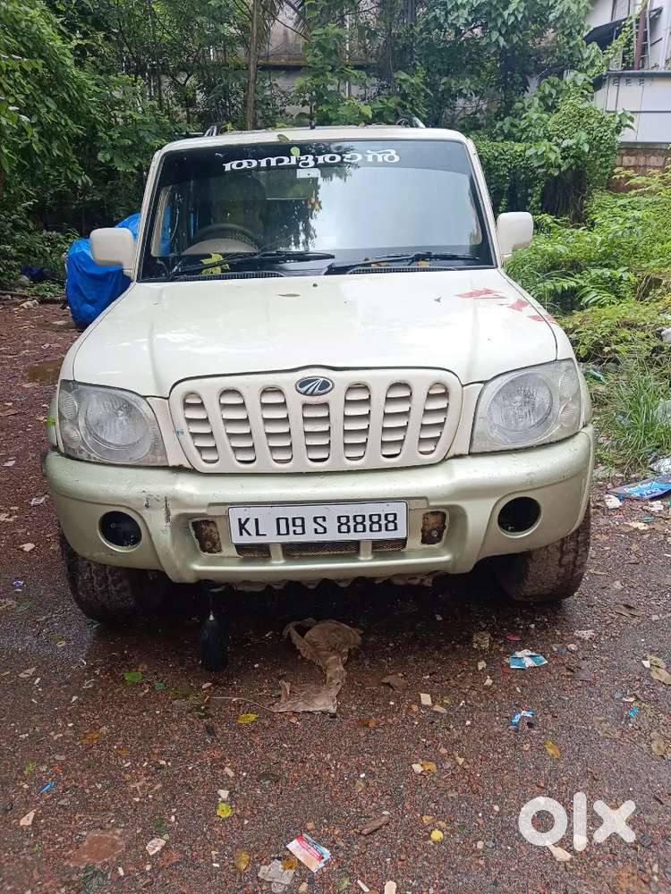 Mahindra Scorpio Classic 2006 Diesel 100000 Km Driven