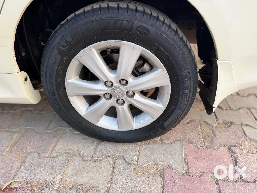 Toyota Corolla Altis 2009 Petrol 90000 Km Driven