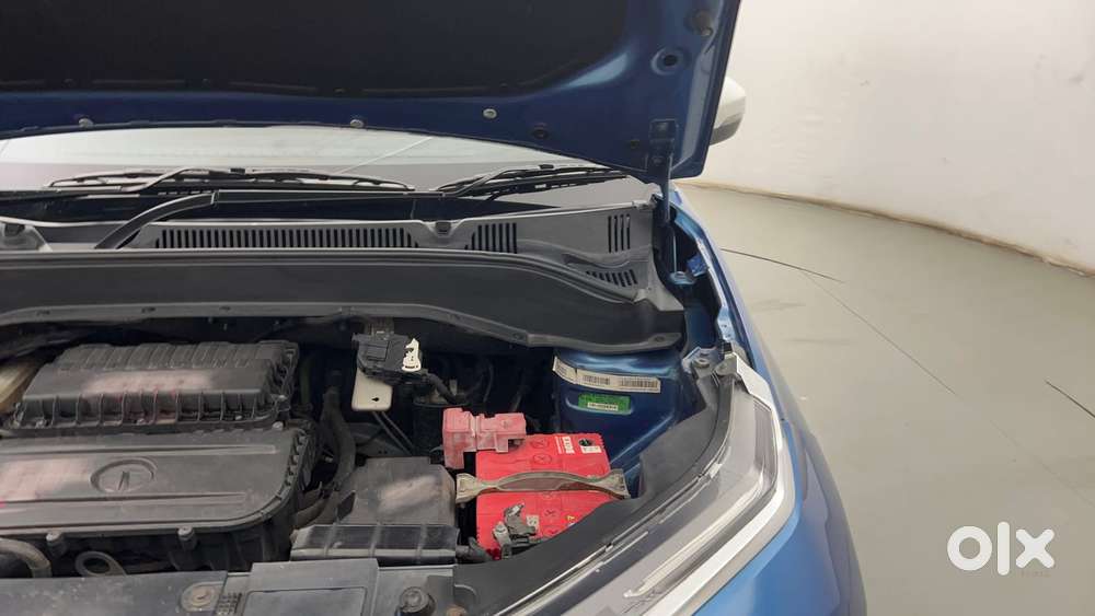 Tata Punch 1.2 Revotron Creative Dual Tone, 2021, Petrol