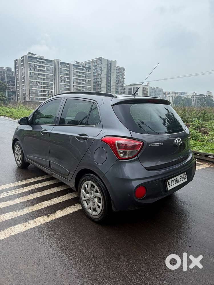 Hyundai Grand I10 Sportz Cng, 2017, Cng & Hybrids