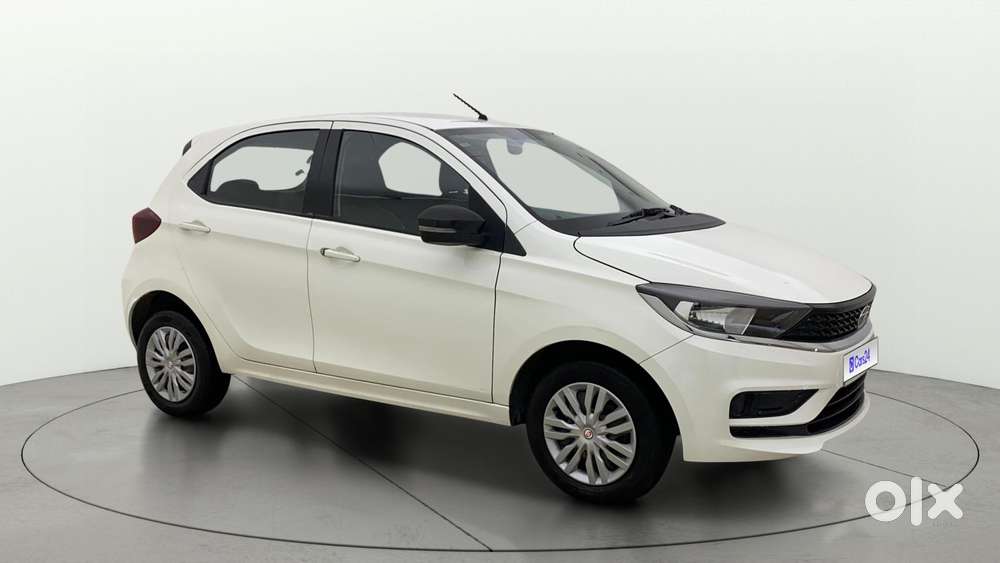 Tata Tiago 1.2 Revotron Xt Cng, 2023, Cng & Hybrids