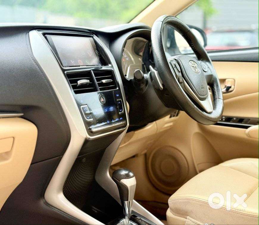 Toyota Yaris Vx Cvt, 2019, Petrol