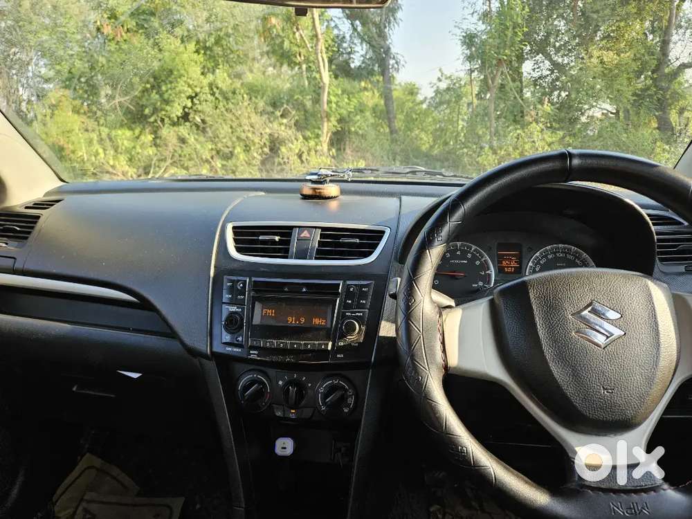 Maruti Suzuki Swift 2016 Petrol 92000 Km Driven