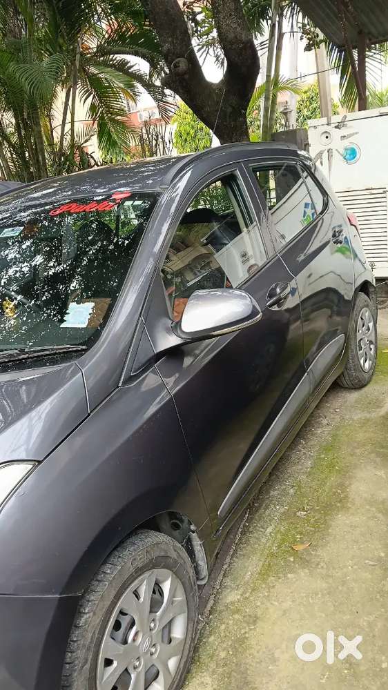 Hyundai I10 Sportz 2015 Petrol Manual