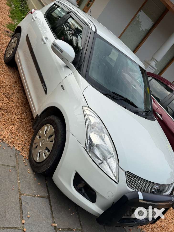 Maruti Suzuki Swift Vxi + Manual, 2013, Petrol