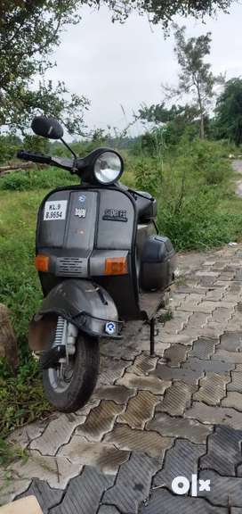 Bajaj chetak cheap olx