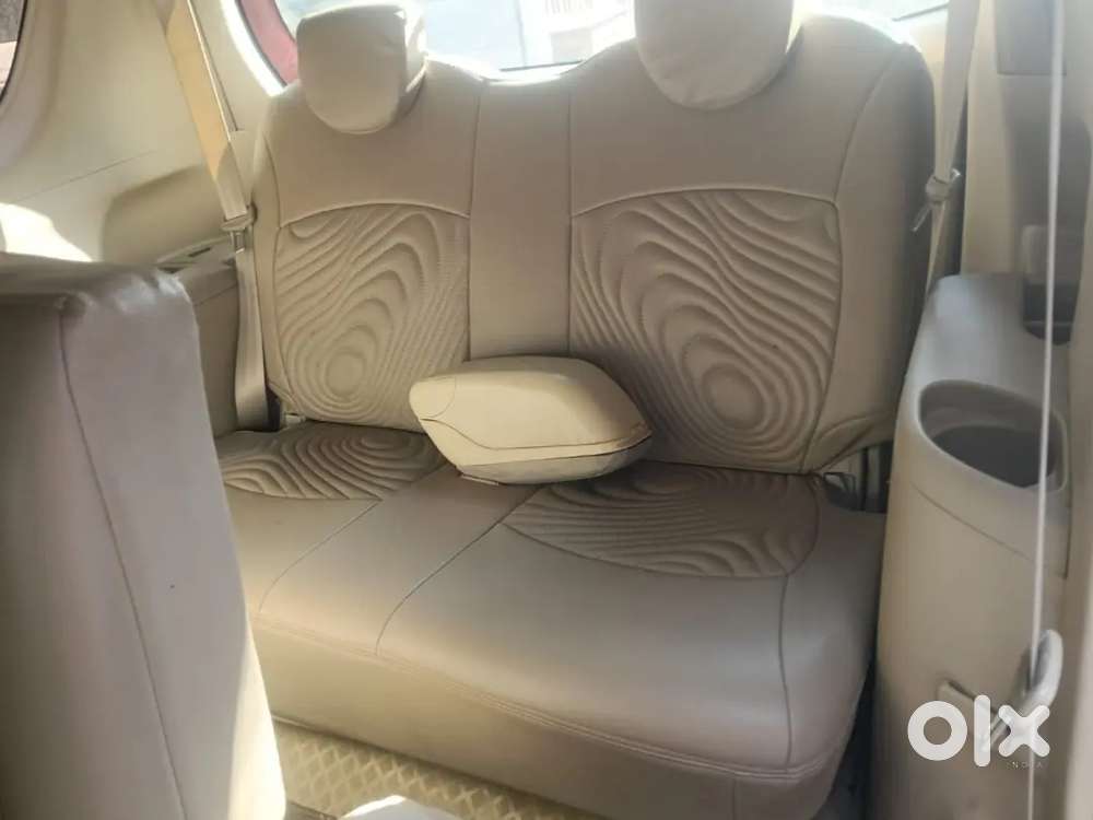 Maruti Suzuki Ertiga 2015