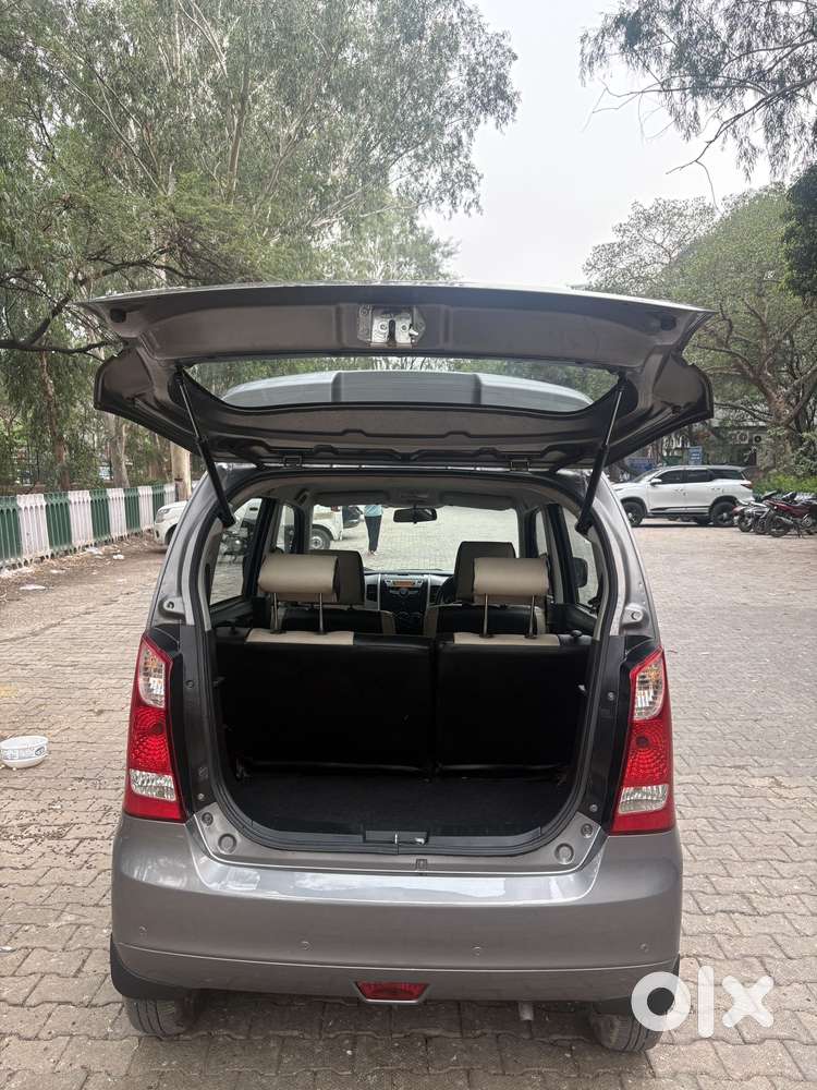 Maruti Suzuki Wagon R 1.2 Vxi, 2013, Petrol