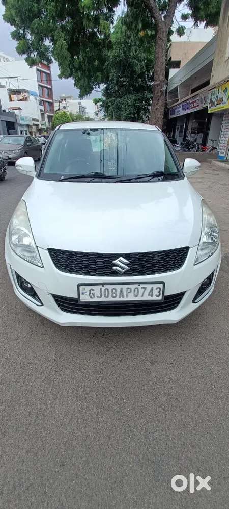 Maruti Suzuki Swift 2015