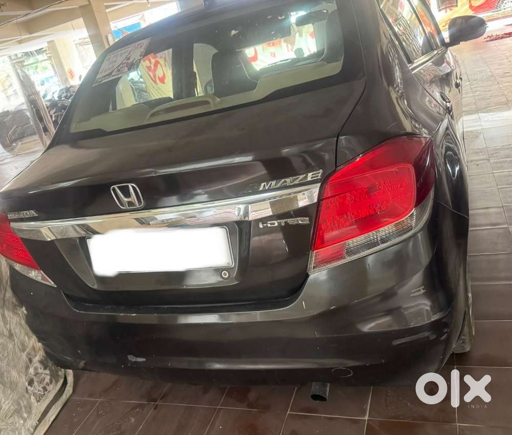 Honda Amaze 2015 Diesel Well Maintained