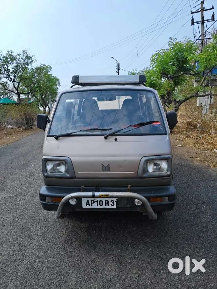 Omni 8 Seater