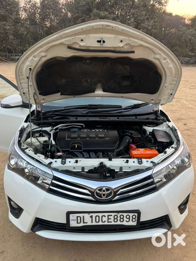 Toyota Corolla Altis 2015 Petrol G Automatic  Well Maintained