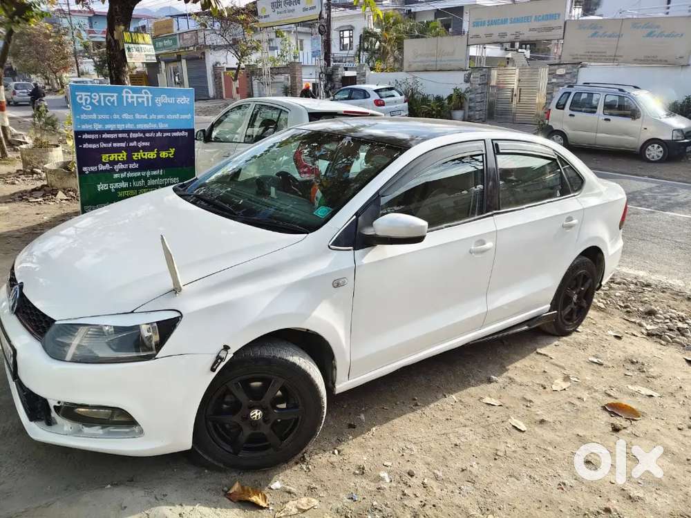 Volkswagen Vento Highline 2013