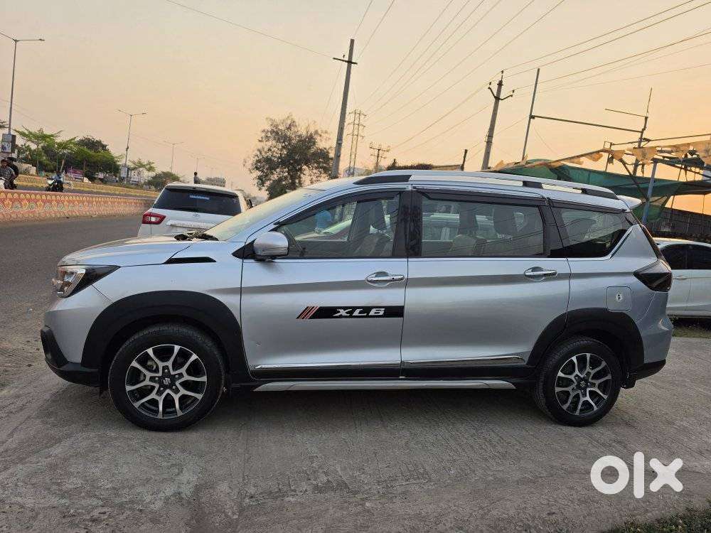 Maruti Suzuki Xl6 1.5 Alpha Mt, 2022, Petrol