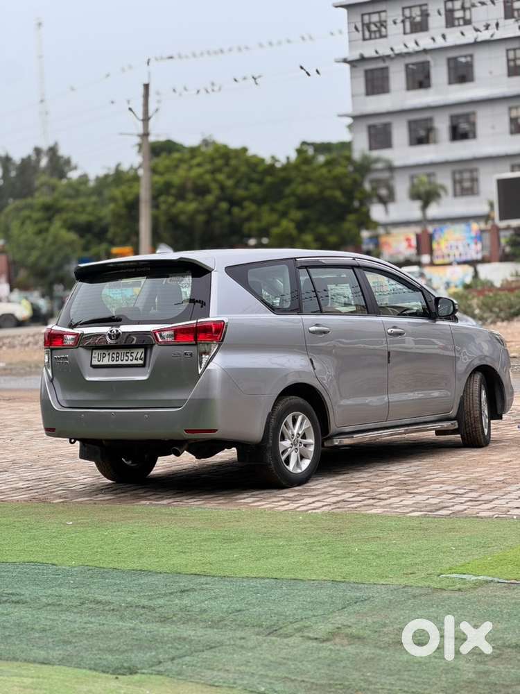 Toyota Innova Crysta 2018