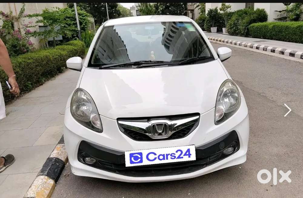 Honda Brio Vx At Cng 2015