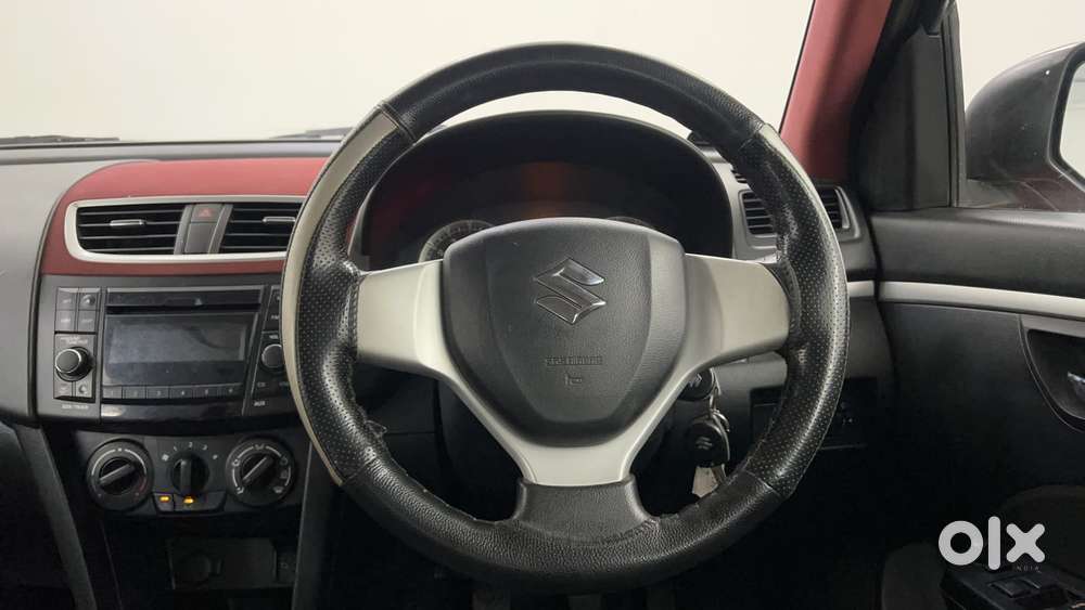 Maruti Suzuki Swift Vvt Vxi, 2017, Petrol