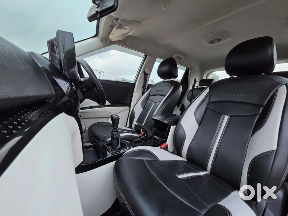 Mahindra Xuv 3xo, 2024, Petrol