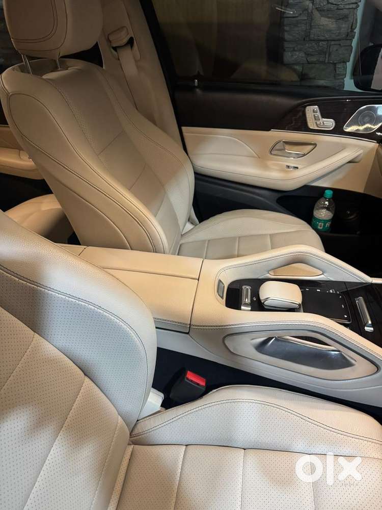 Mercedes Gls 400d 2021  Navy Blue  Excellent Condition  Luxury Suv