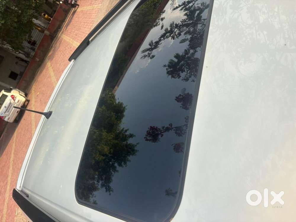 Mahindra Xuv300 2021 Diesel Well Maintained