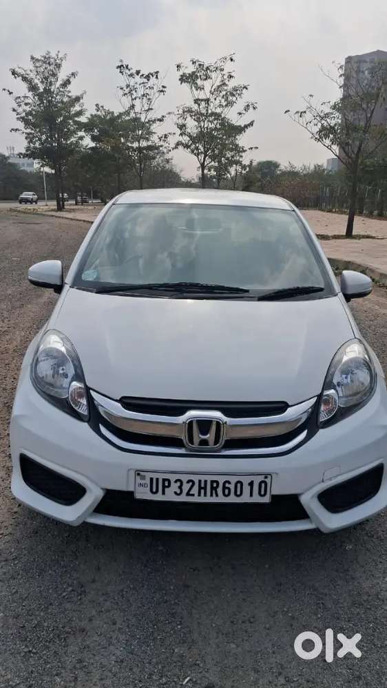 Honda Amaze 2017 Petrol Well Maintained