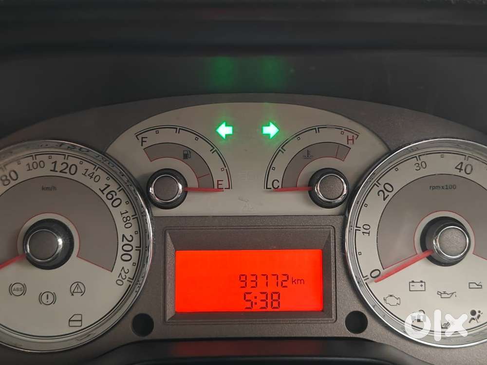 Fiat Linea 1.3 Dynamic, 2011, Petrol