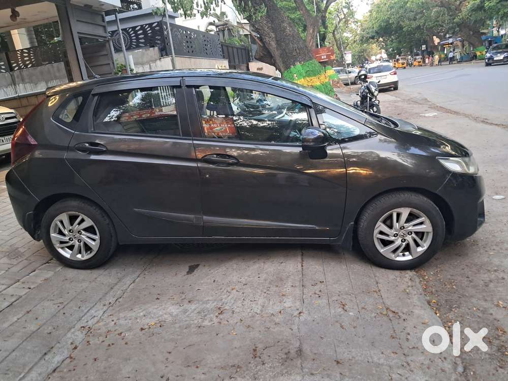 Honda Jazz V Automatic, 2016, Petrol